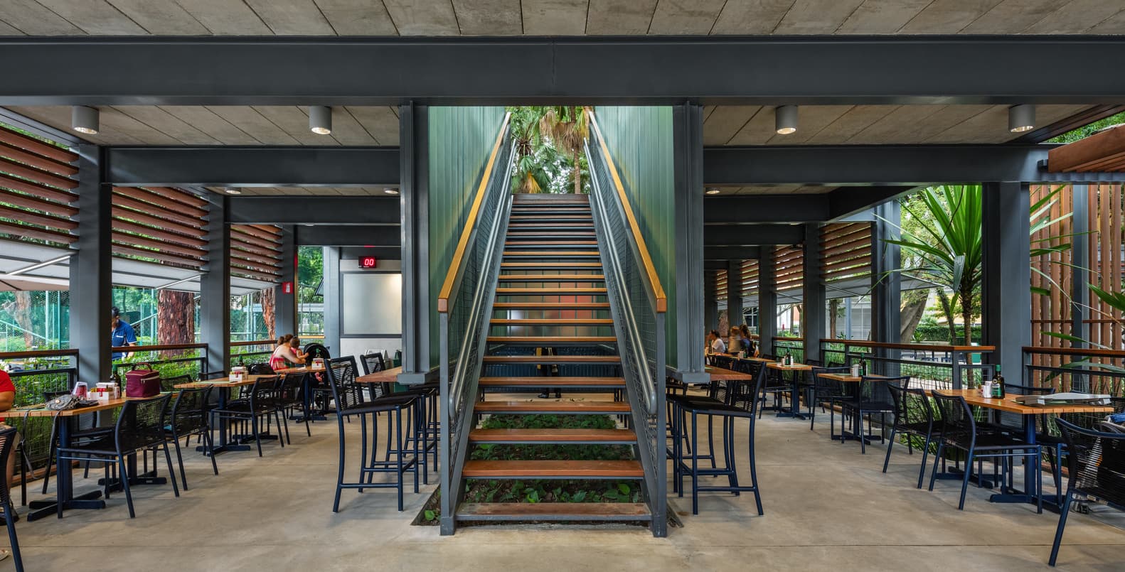 Cover Image for /assets/projects/alameda/alameda08.jpeg