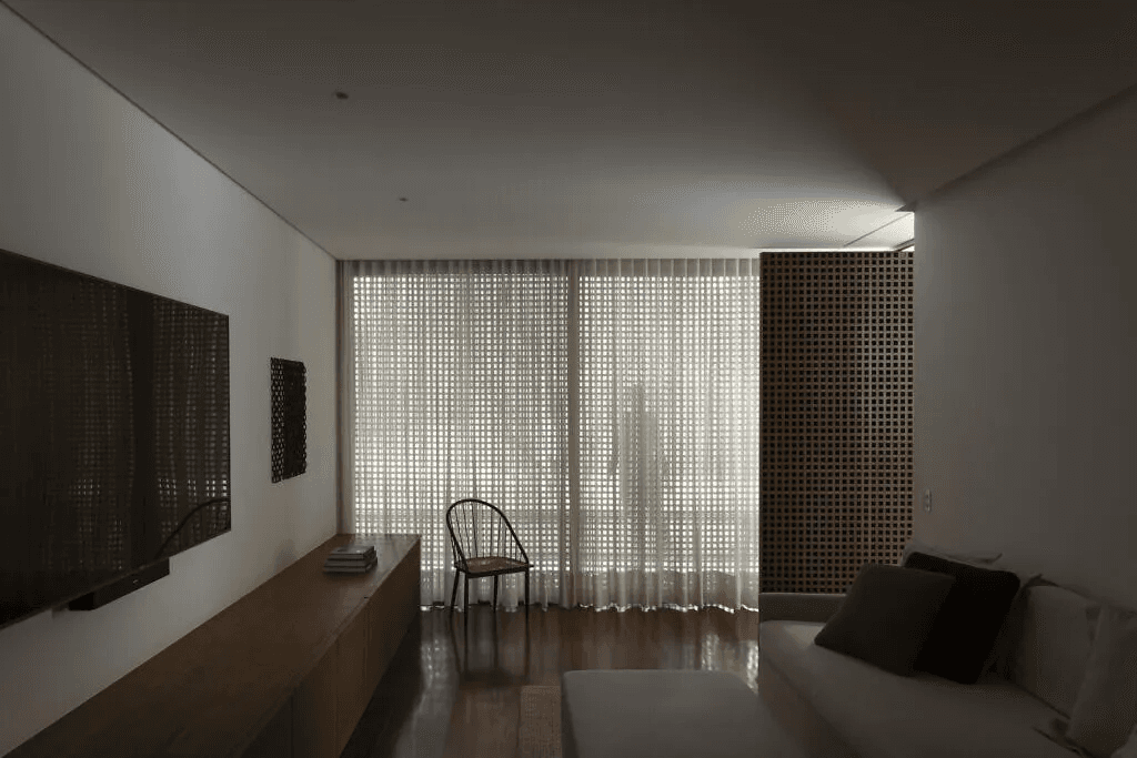 Cover Image for /assets/projects/djb/djb04.jpg