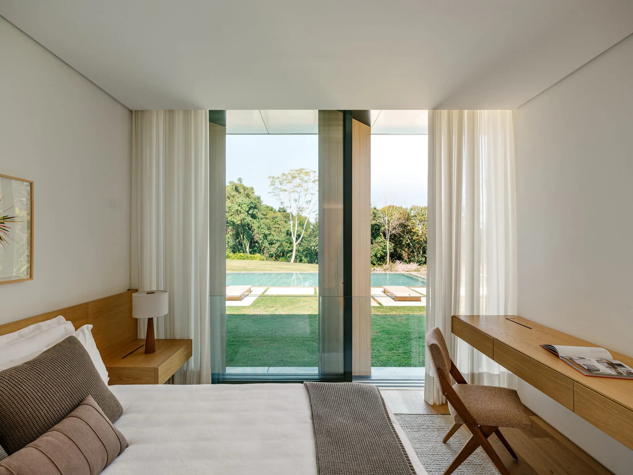 Cover Image for /assets/projects/mrd/mrd08.webp