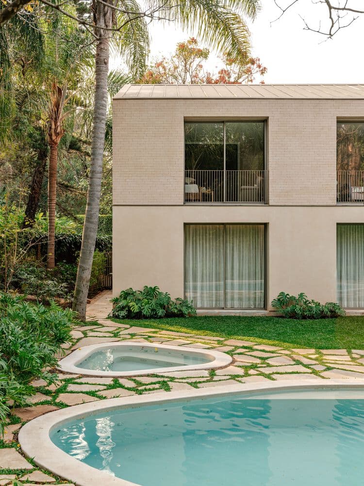 Cover Image for /assets/projects/pab/pab06.jpg