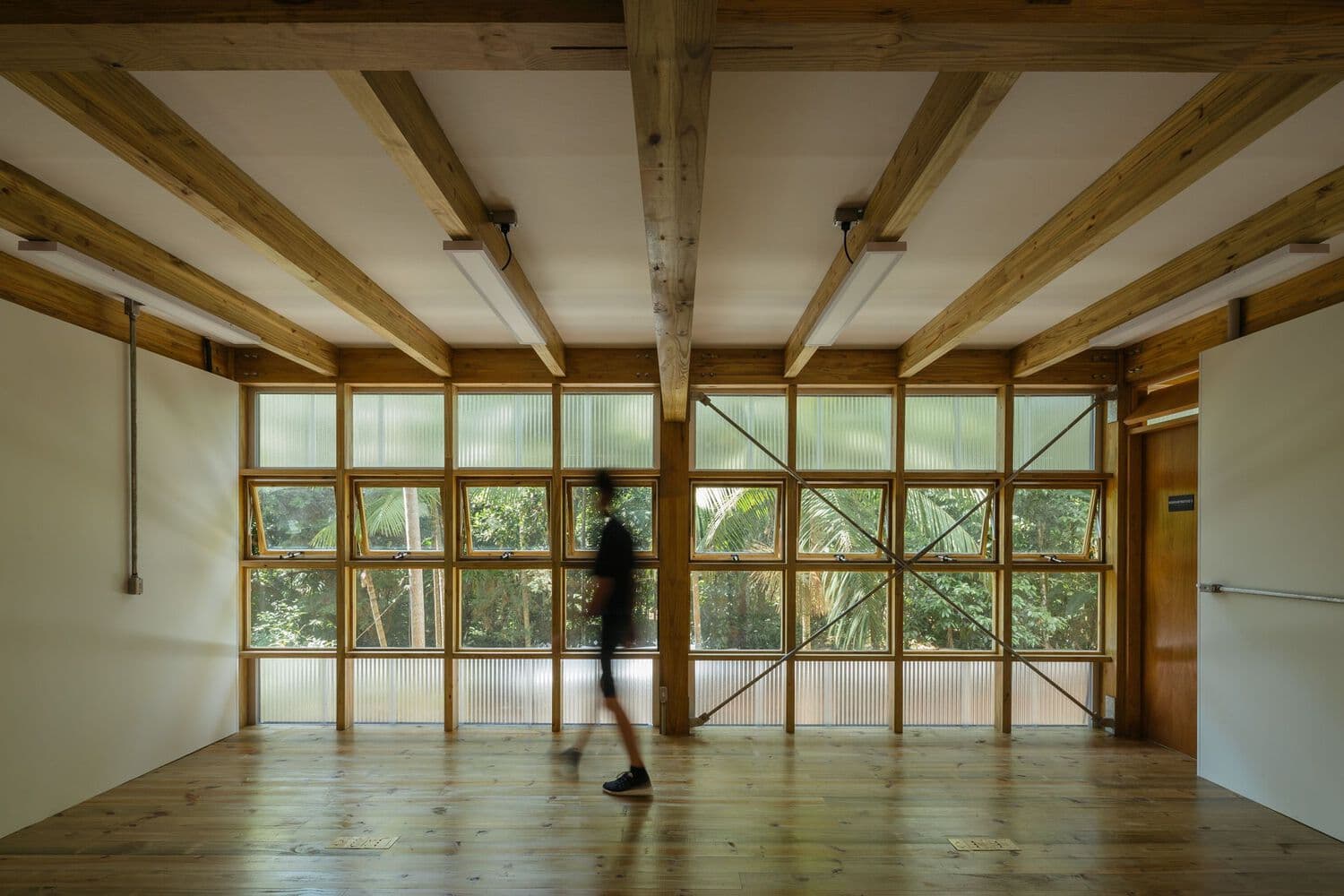 Cover Image for /assets/projects/sedeflorestal/sedeflorestal03.jpeg